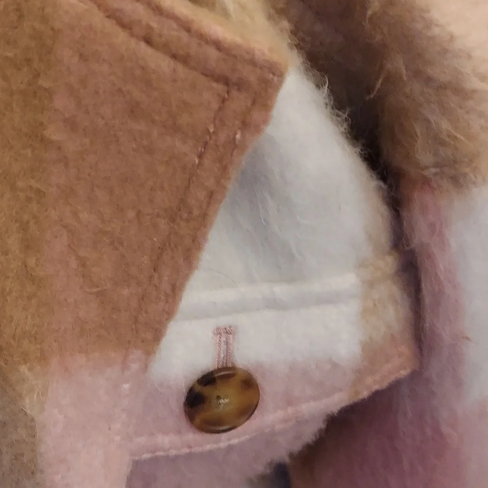 Shacket - Picture 10 of 10